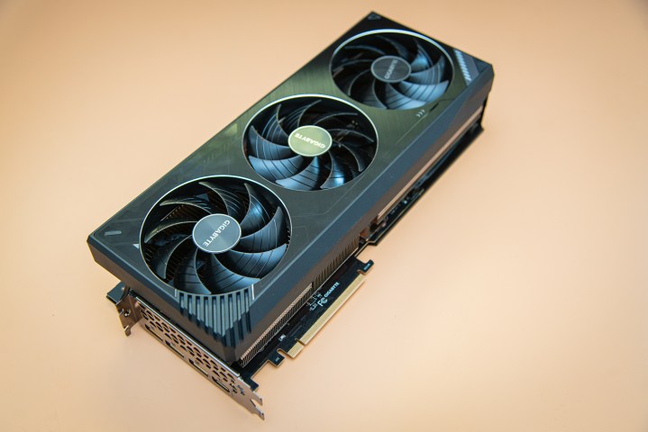 Gigabyte 3090 Ti Gaming OC landmark GPU | Digital Trends