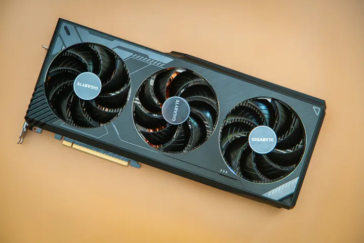 gigabyte geforce rtx 3090 ti gaming oc review 12