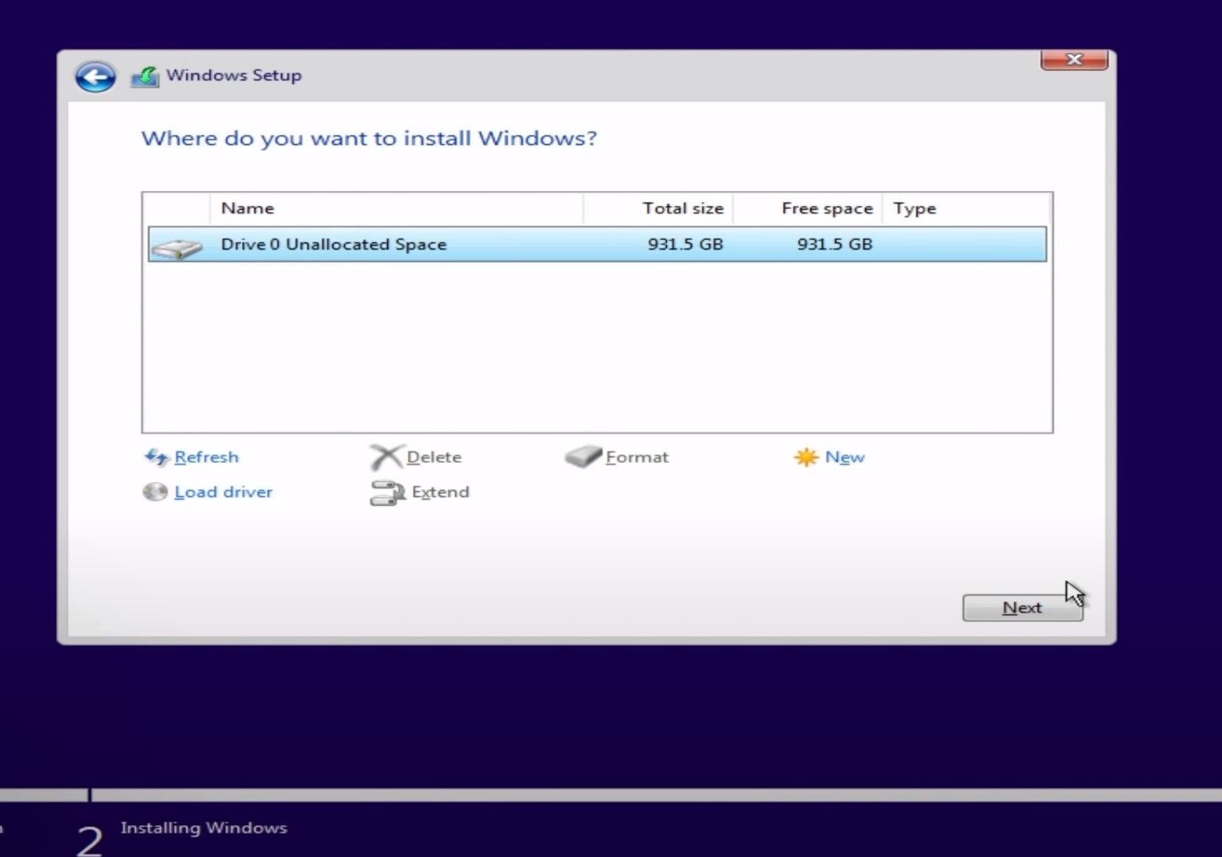 Installing Windows 11 and formatting a drive.