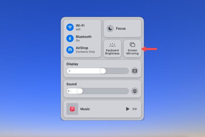 Screen Mirroring in the Mac Control Center.