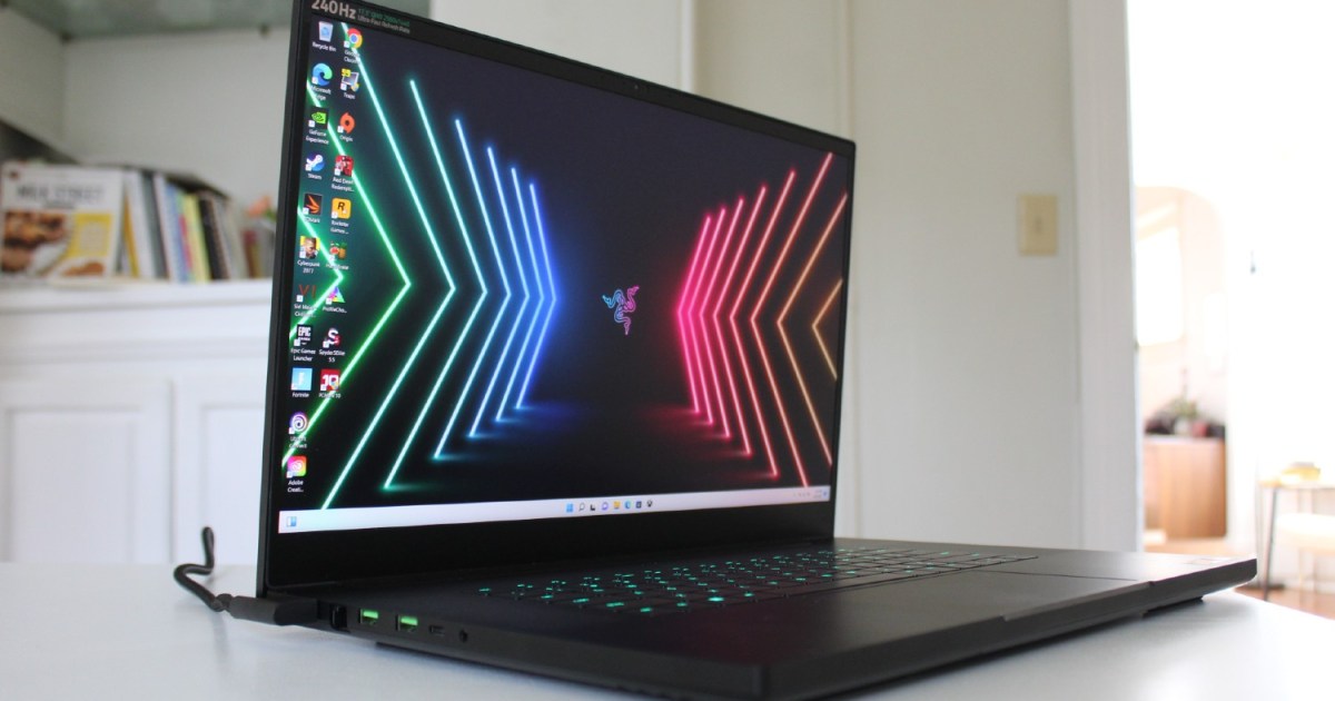 One in all Razer’s greatest gaming laptops is $1,200 off for a restricted time