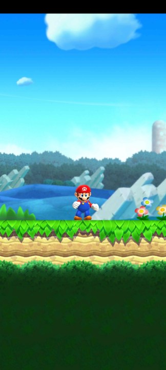 Super Mario Run shows Mario preparing to run.
