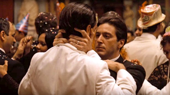 Francis Ford Coppola'nın yönettiği The Godfather Part II'de John Cazale ve Al Pacino başrollerde.