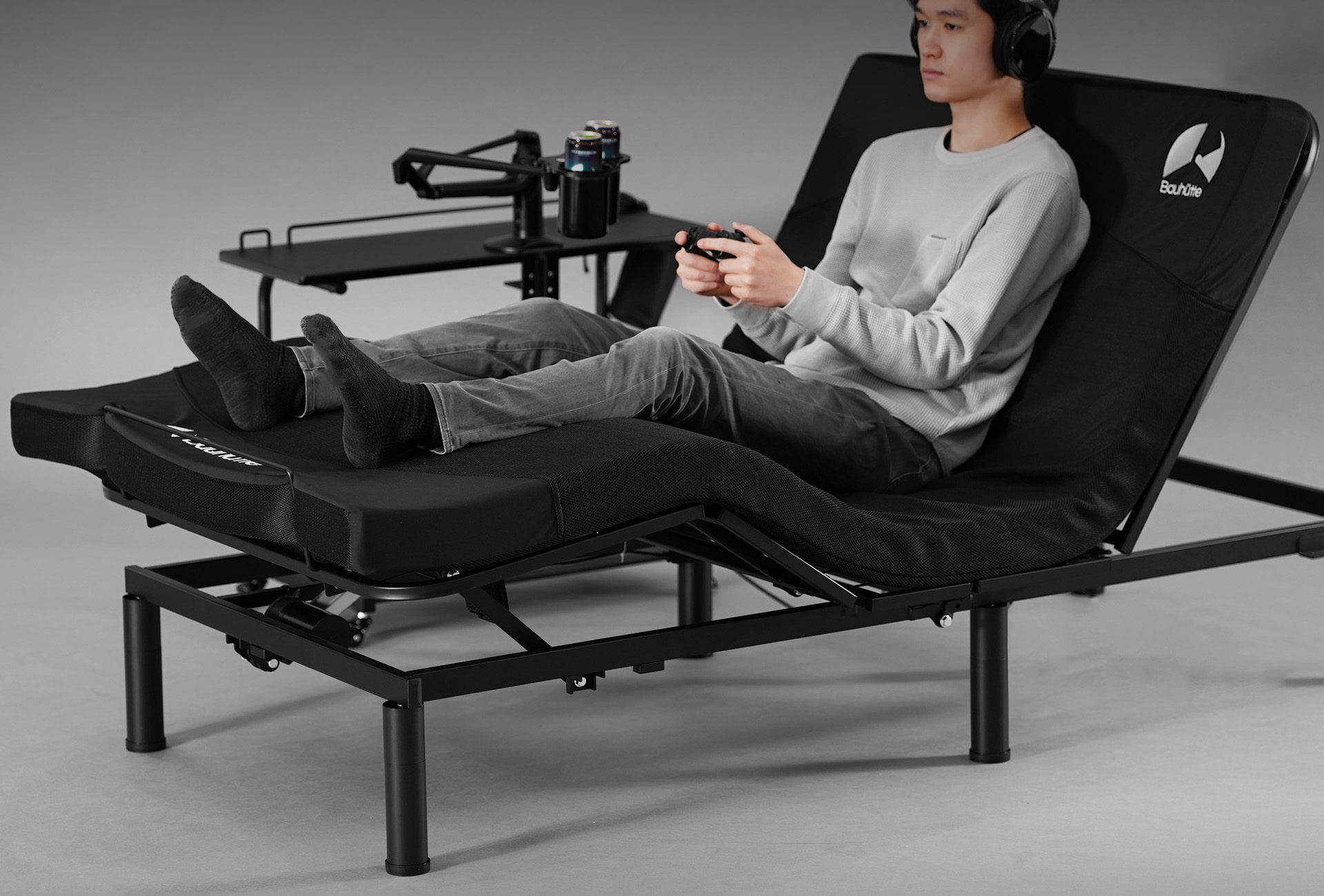 Bauhutte new transforming gaming chair.