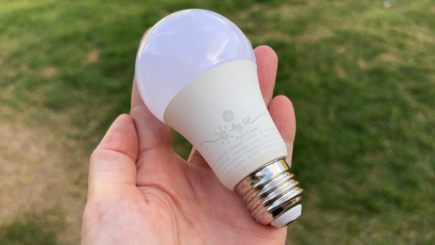 These smart light bulbs could steal your Wi-Fi password - Vimarsana News