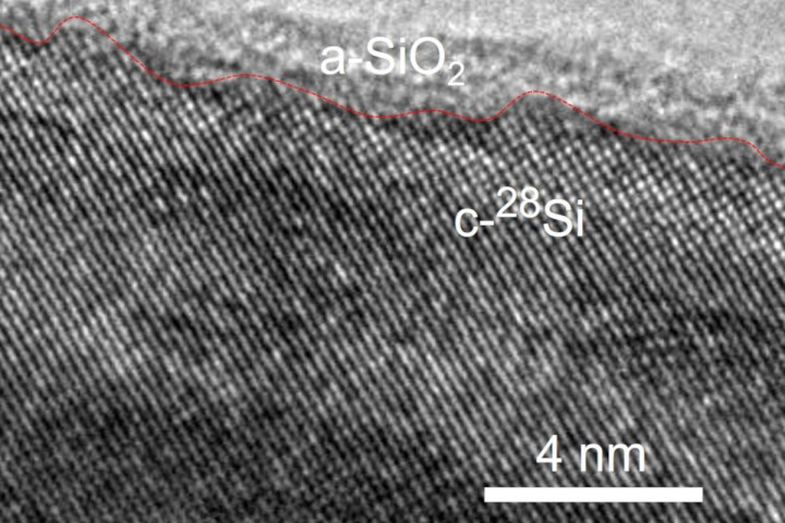 Microscopy image of a silicon-28 nanowire.