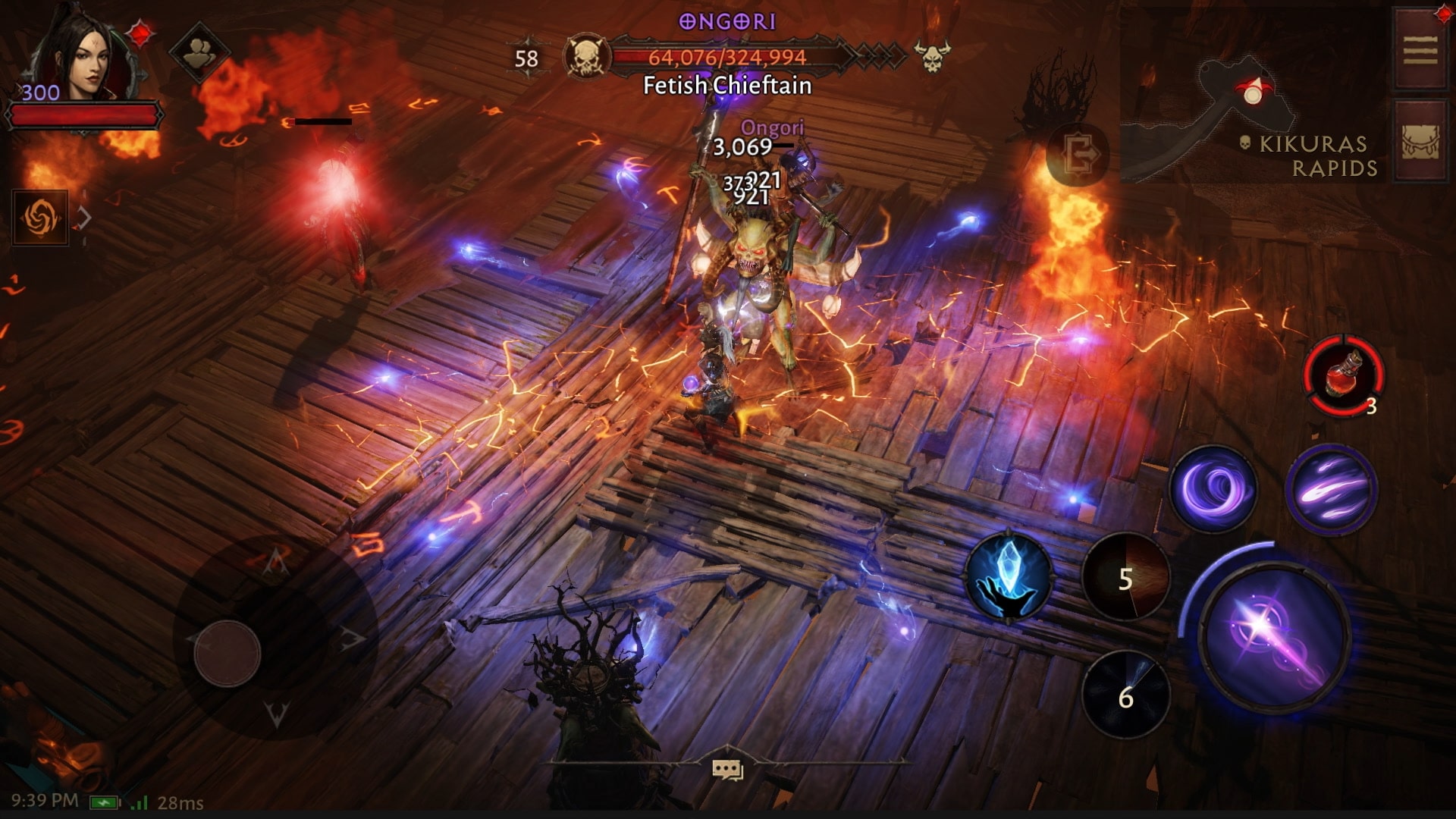 A player fights a boss in Diablo Immortal.