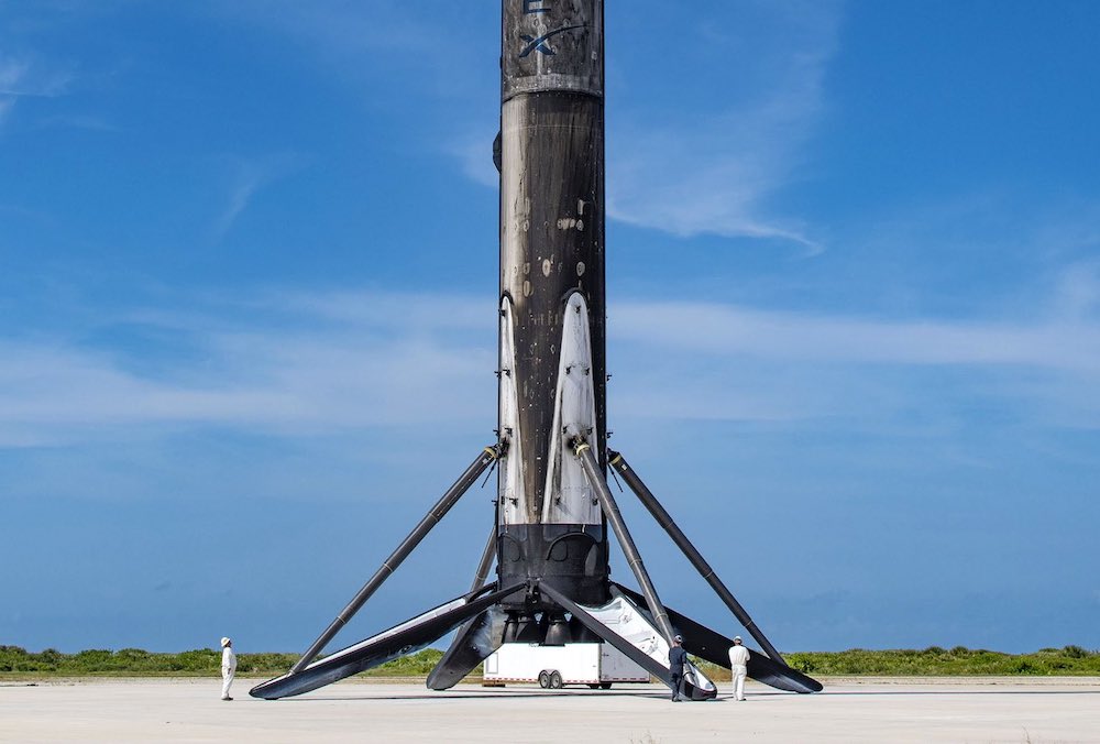Elon Musk tweets photo showing true scale of Falcon 9 rocket