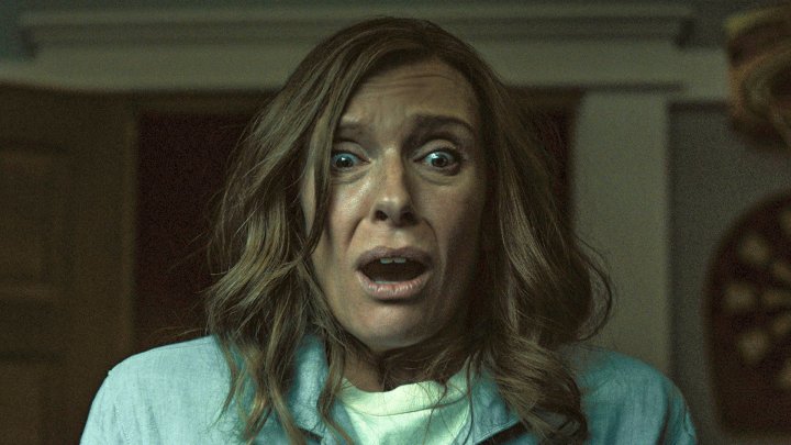 Toni Collette joue dans Héréditaire de A24.