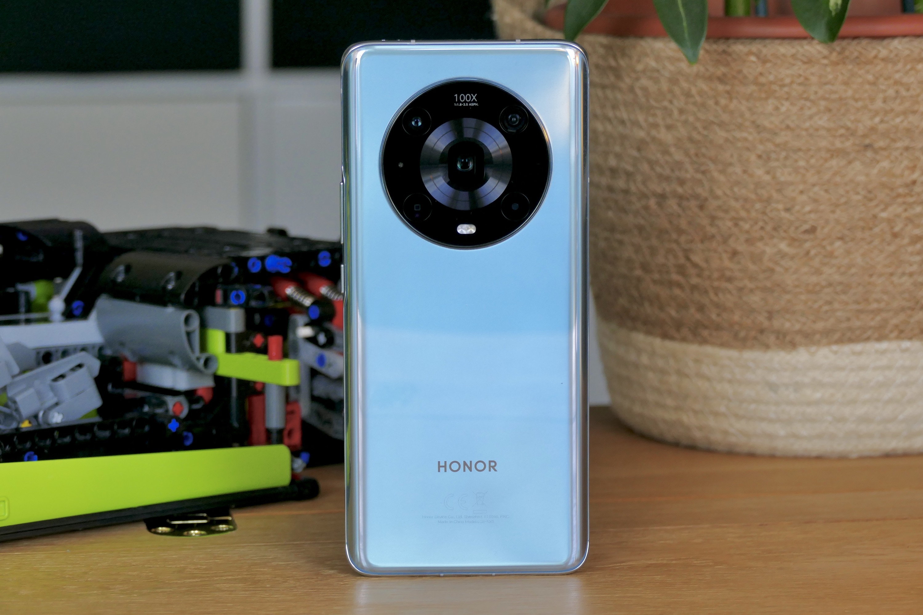 Honor Magic 4 Pro Is the Flagship Phone Huawei Wishes It Could Make - CNET