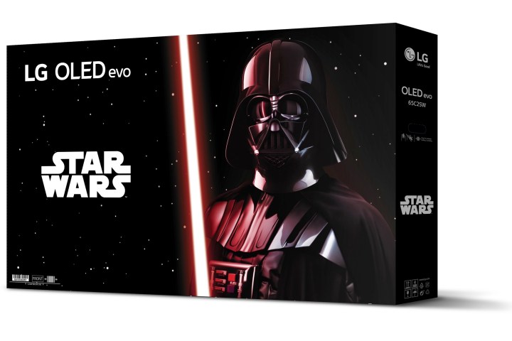लिमिटेड एडिशन Star Wars LG C2 OLED Evo TV शिपिंग बॉक्स।