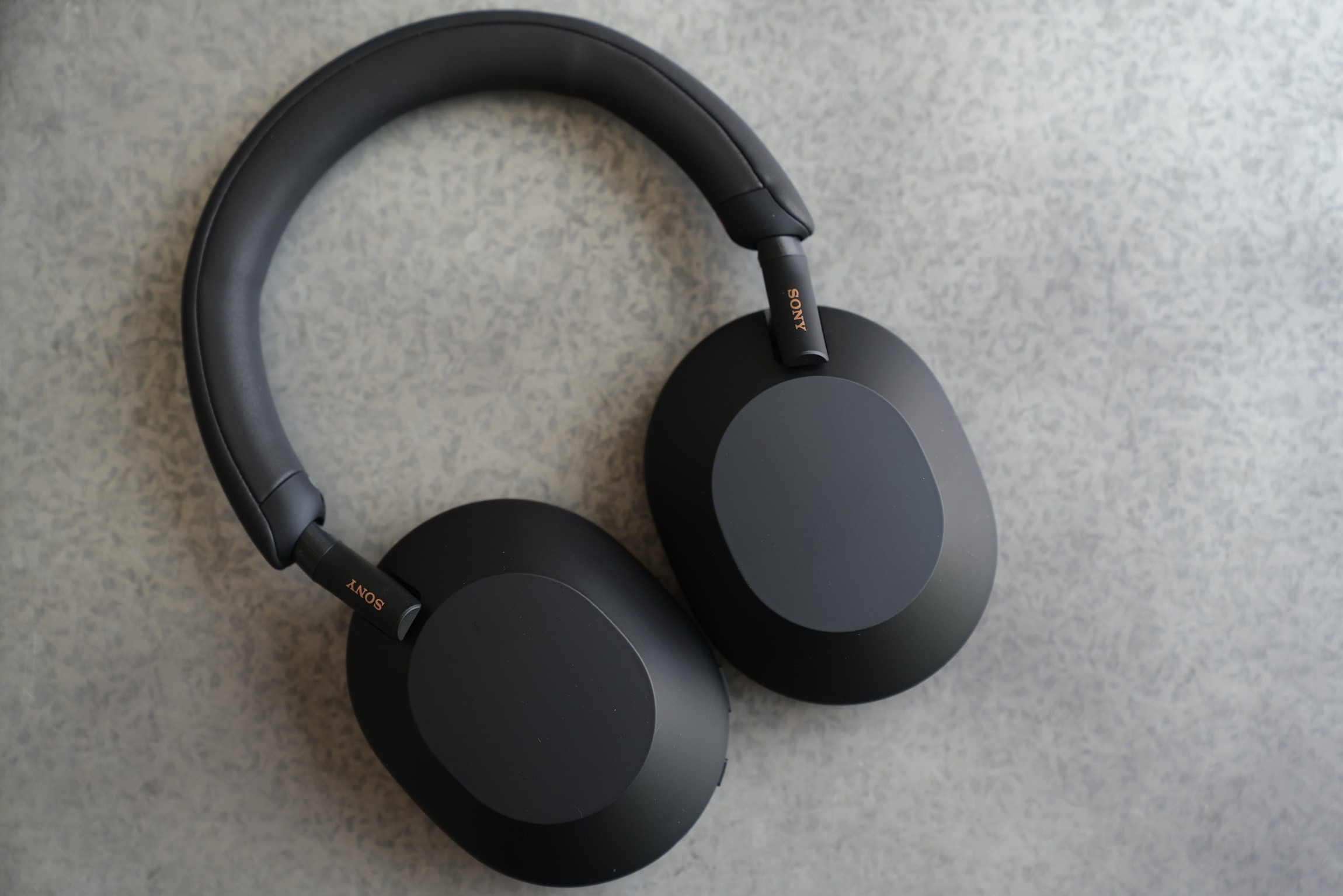 There's a rare deal on the Sony WH-1000XM5 headphones today - Vimarsana News