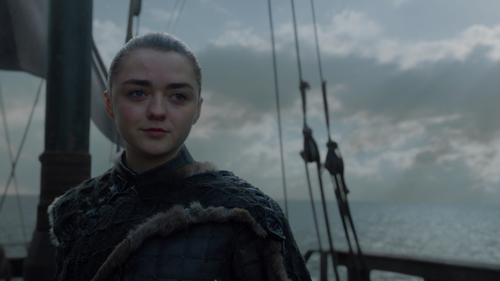 Maisie Williams como Arya Stark enquanto ela navega para explorar o que está a oeste de Westeros.