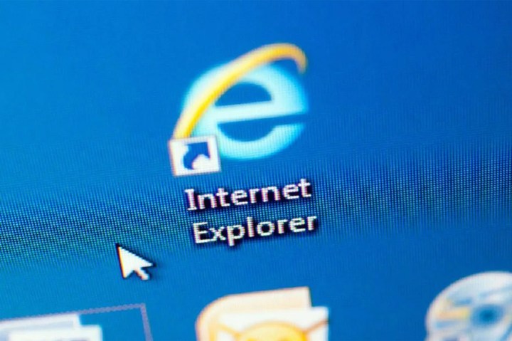 Internet Explorer desktop icon.