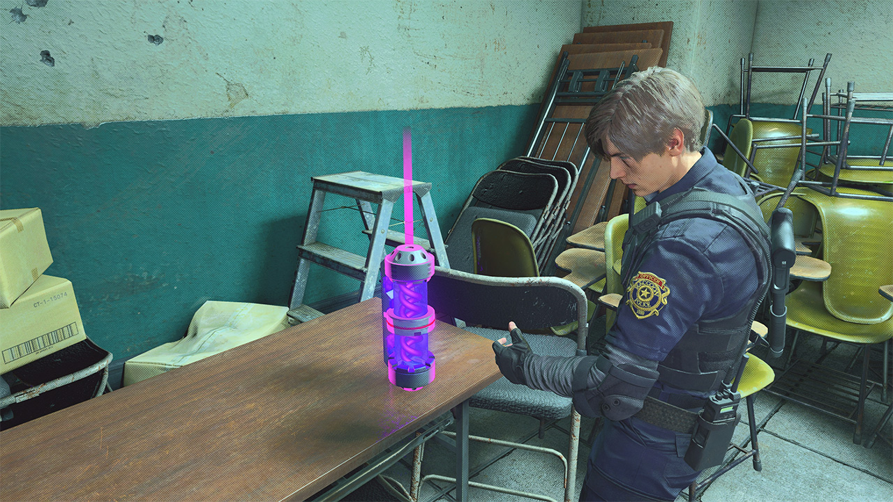 Leon pegando um frasco de vírus.