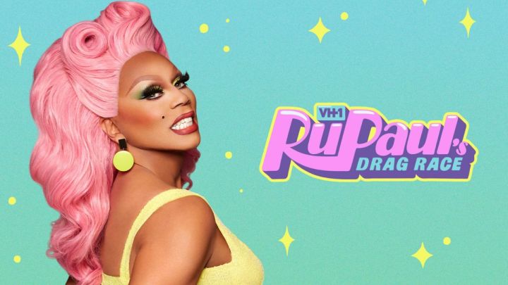 RuPaul in posa in un'immagine promozionale per Drag Race di RuPaul.