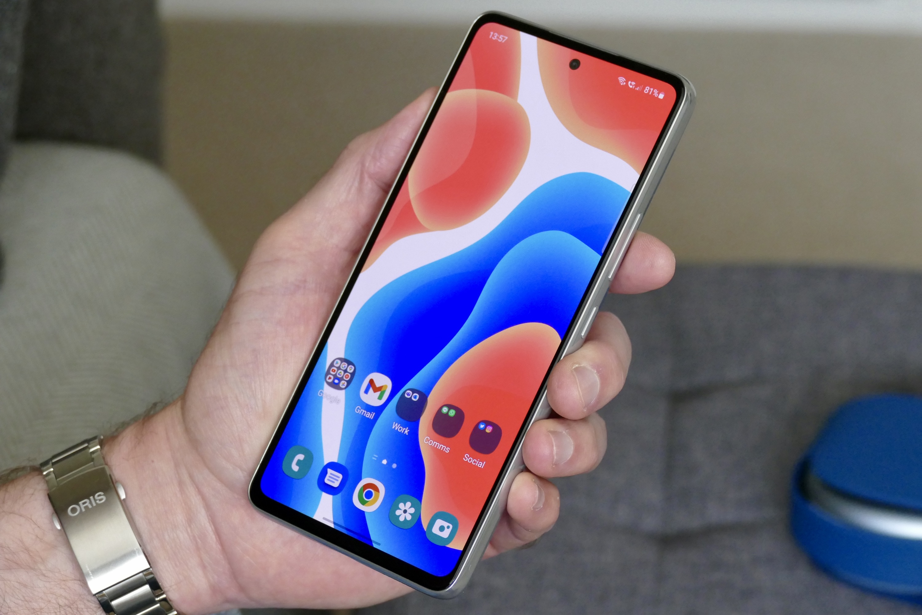 Samsung Galaxy A53 review: the stand-out budget smartphone of 2022? -  Reviews - Technology