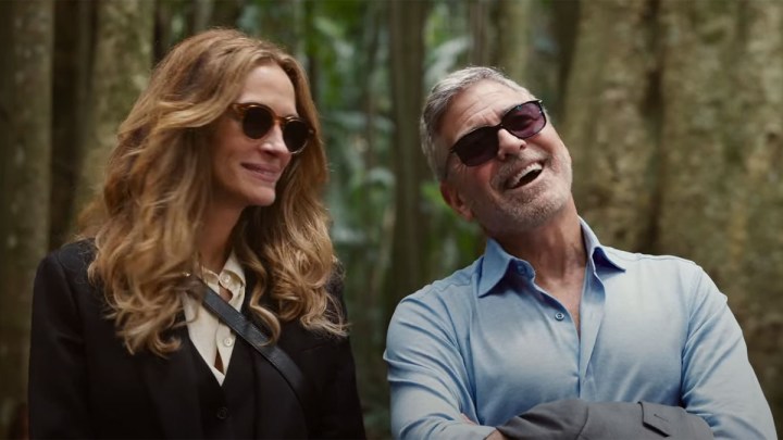 Julia Roberts and George Clooney in Ticket To Paradise.