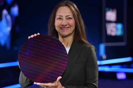 Intel’s next-gen Sapphire Rapids CPUs are delayed again as problems mount