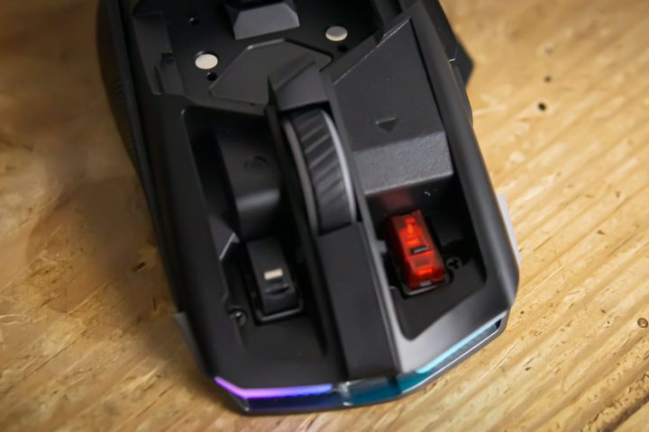 The switches out on the Chakram X mouse.