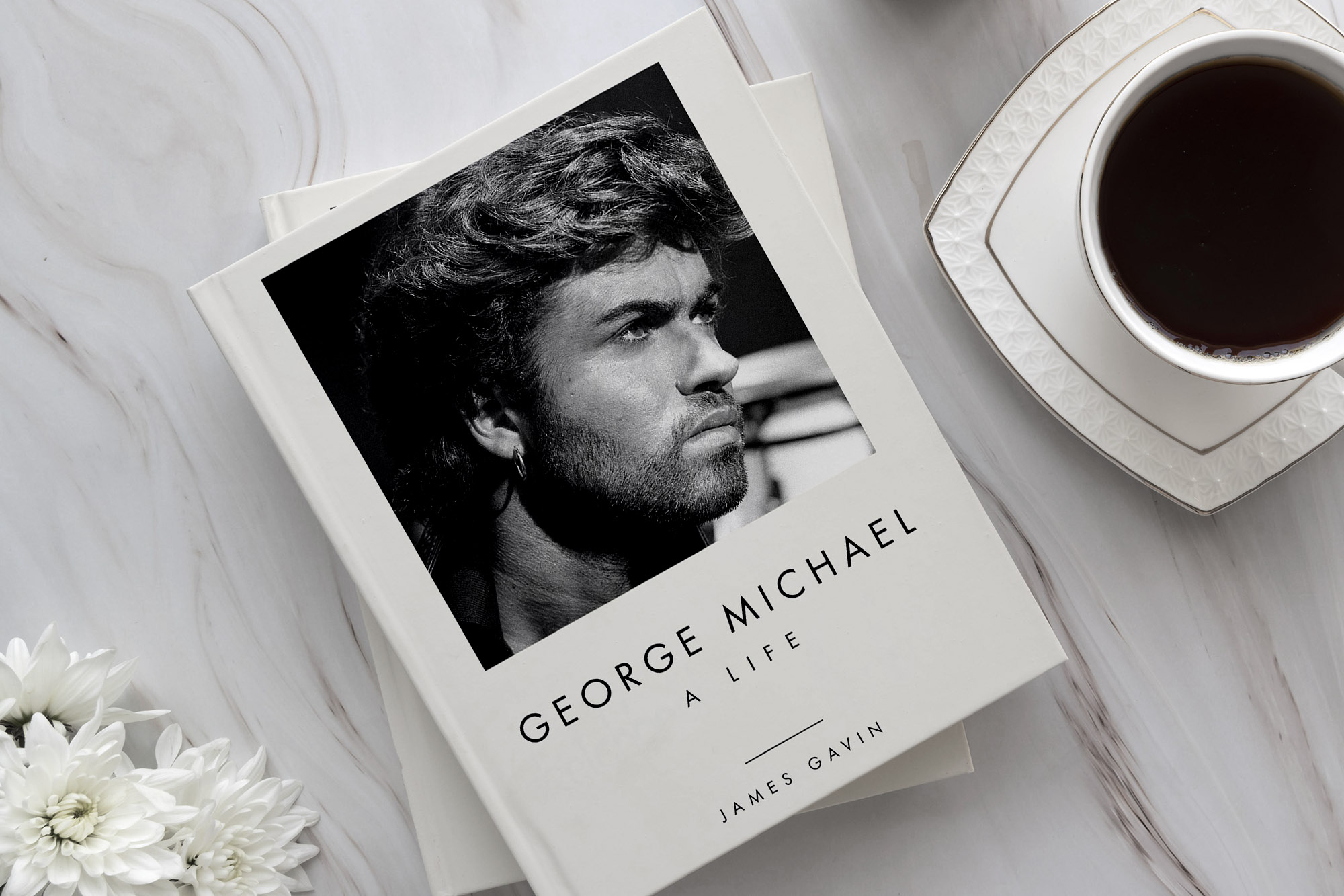 The cover to George Michael: A Life.