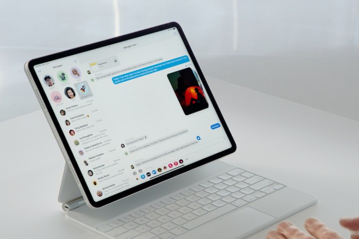 An iPad using new collaboration features hooked up to a tablet keyboard.