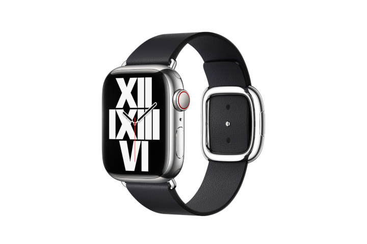 The Midnight Modern Buckle strap on an Apple Watch.