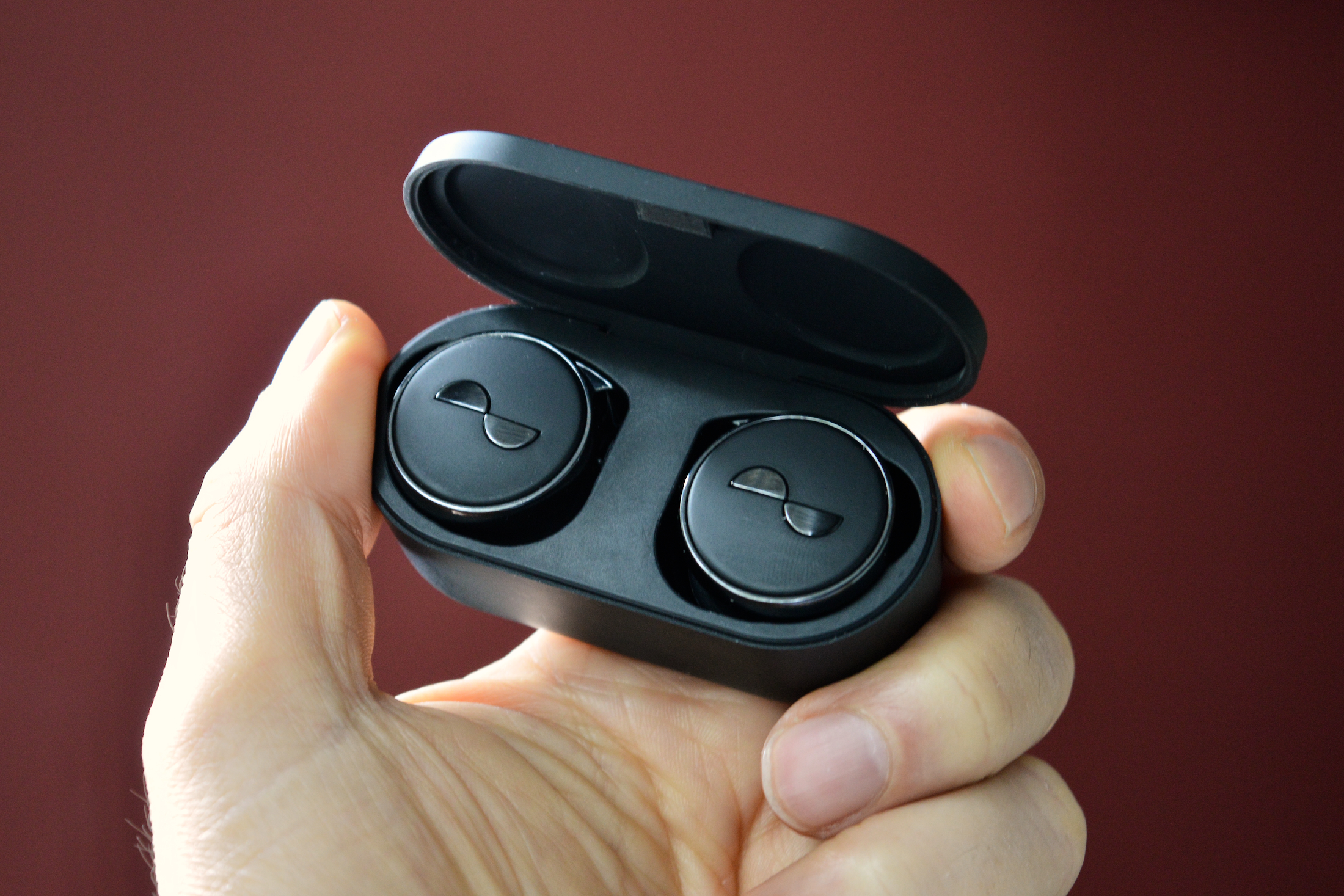 NuraTrue Pro hands-on review: The first lossless wireless earbuds