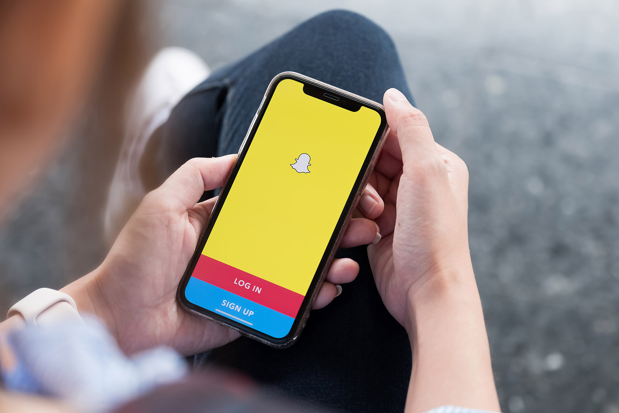 What does the lock mean on Snapchat? | Tech Reader