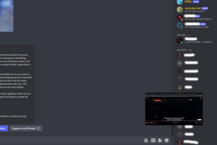 Screenshot of Discord with streaming window overlay.
