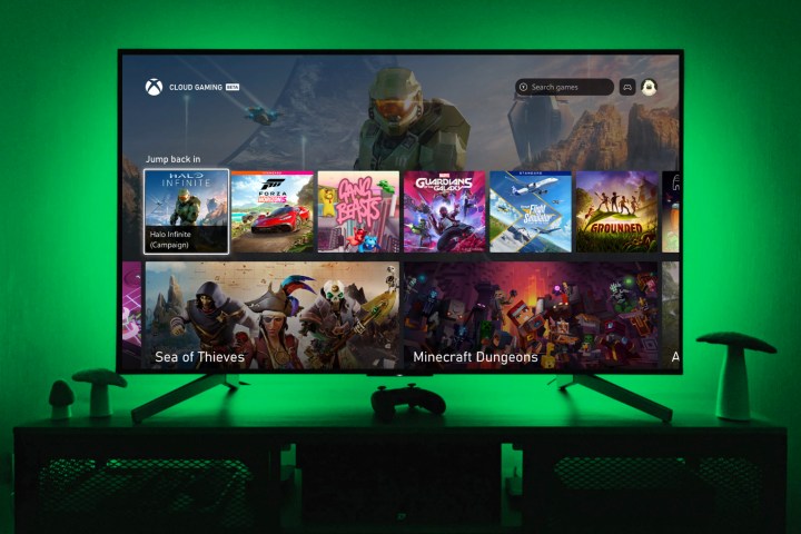 Una tv mostra il nuovo Xbox Game Pass in arrivo sul Samsung Gaming Hub.