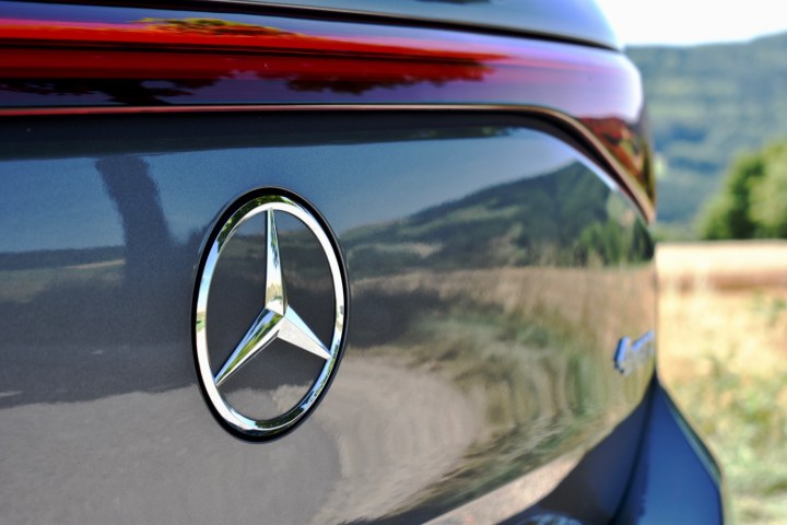 Mercedes emblem on the 2022 Mercedes-Benz EQB.