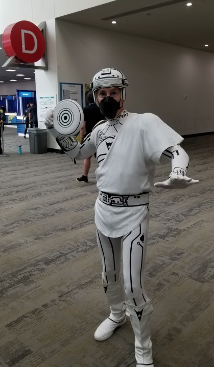 Flynn cosplay from Tron.