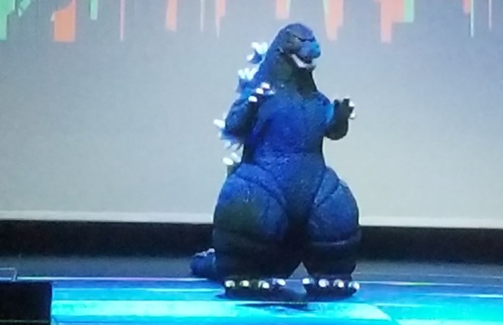 Een Godzilla-cosplay op Comic-Con.