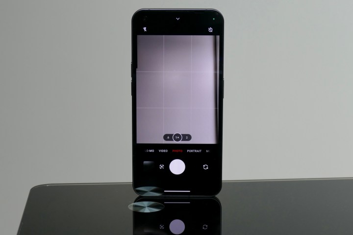The Nothing Phone 1'in kamera uygulaması.