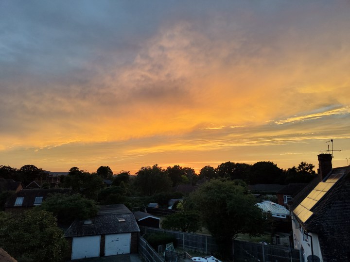 Foto al tramonto scattata con il Nothing Phone 1.