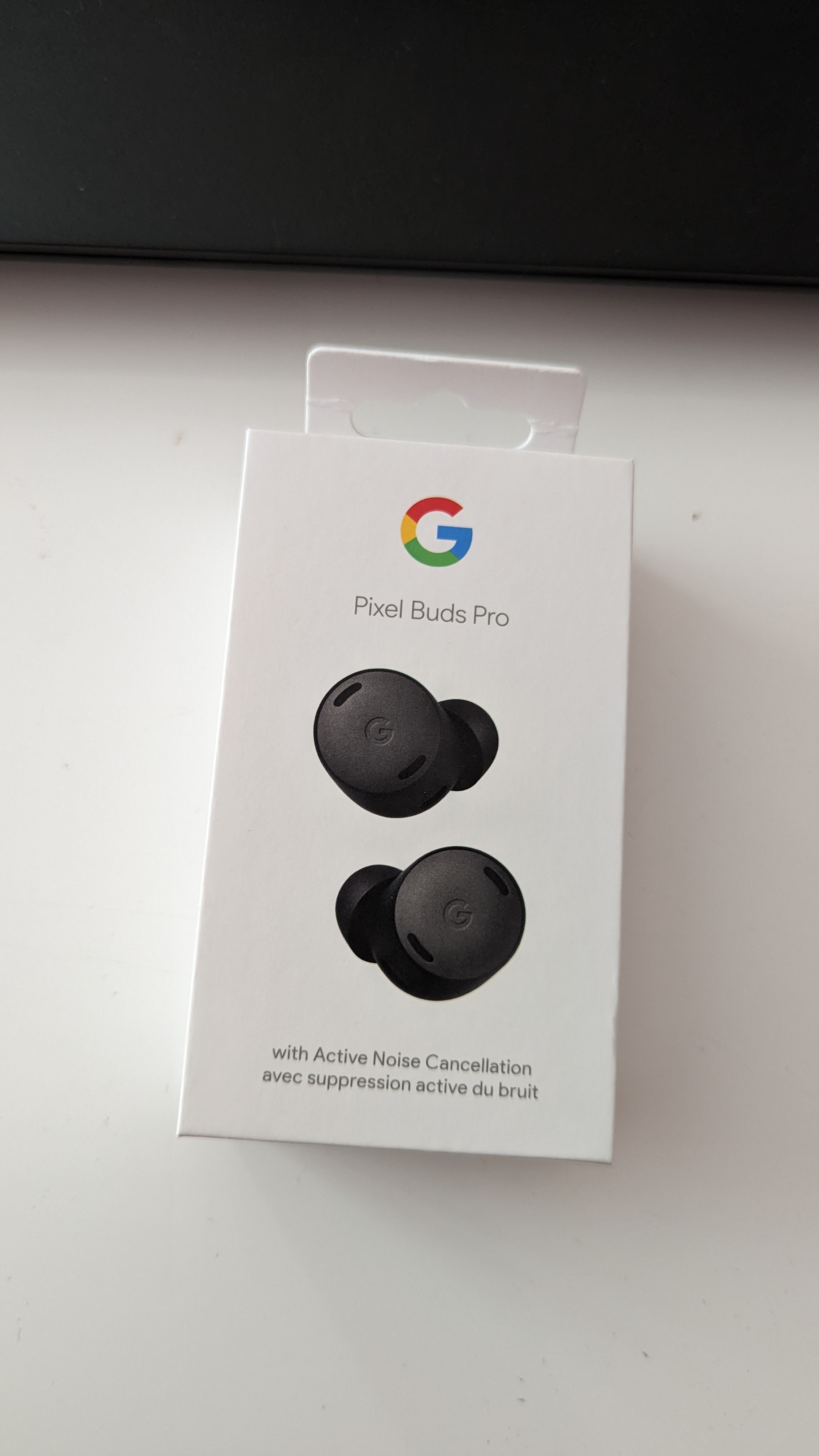 someone got their pixel buds pro early 6