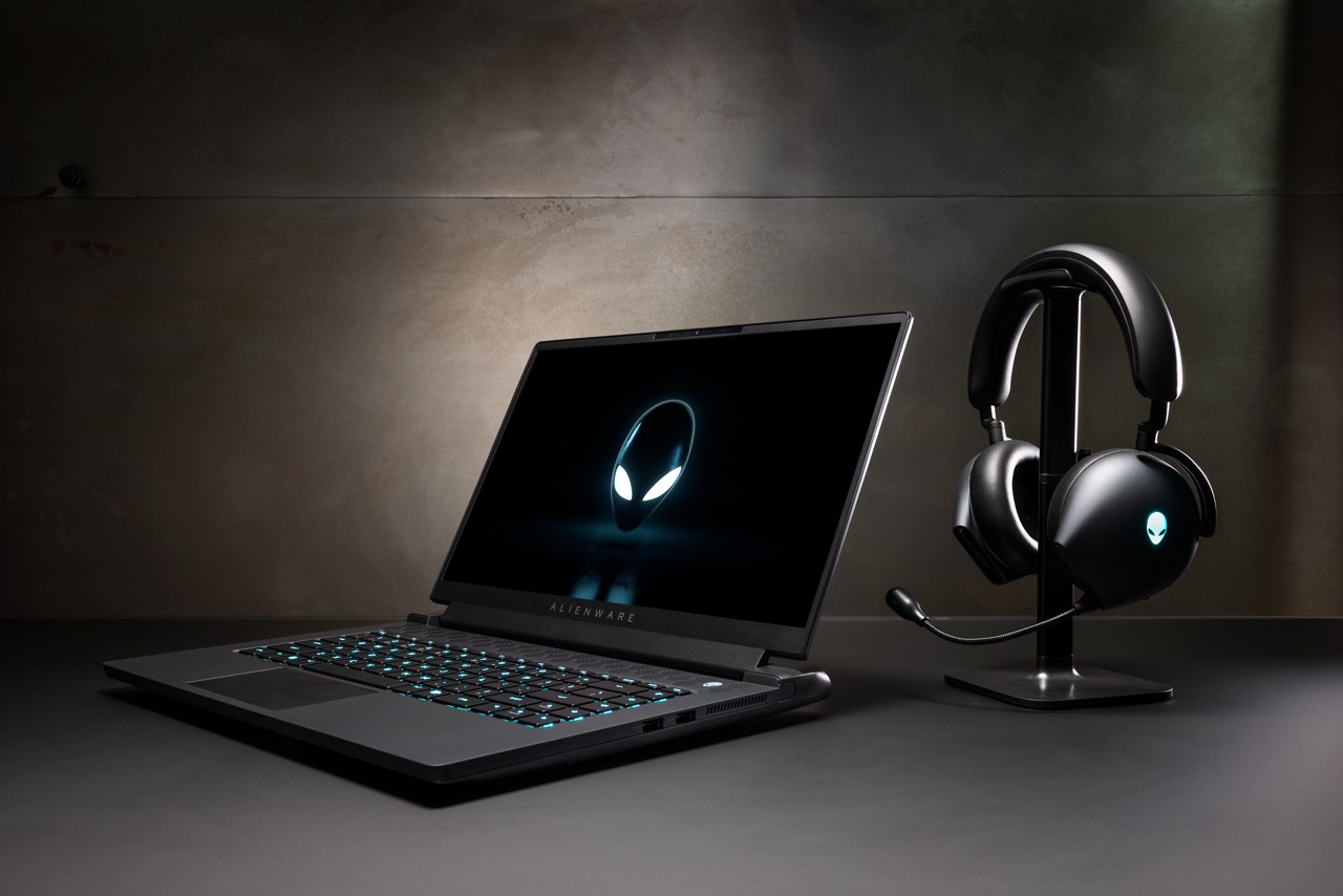 Alienware gaming laptop with RTX 3070 Ti is $1,000 off today - Vimarsana News