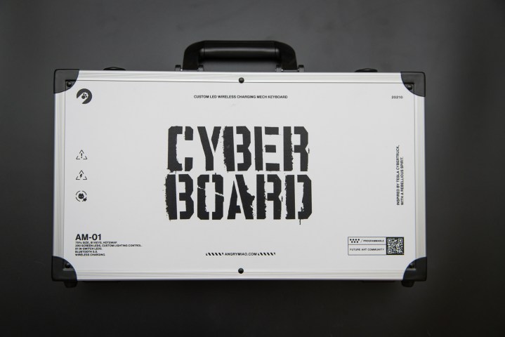 The Cyberboard R2 carrying case.