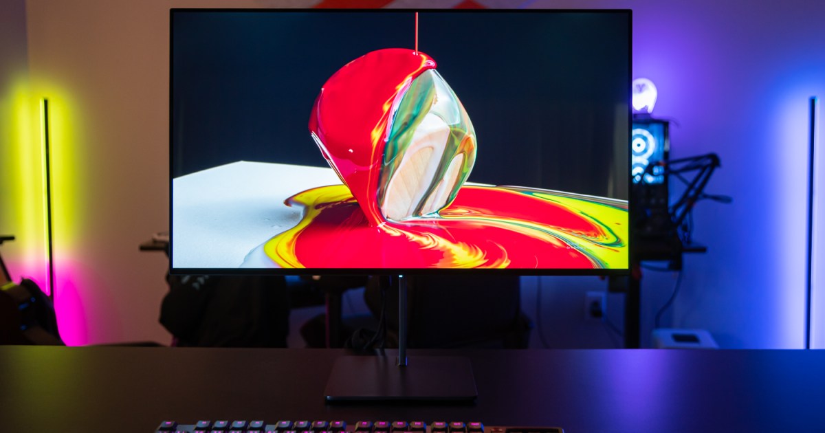 This Is The World's First Glossy 4K Gaming Monitor