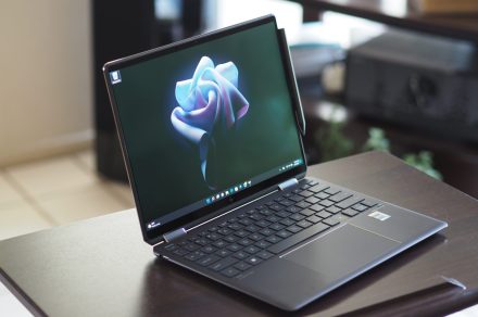 HP Spectre x360 2-in-1 laptop just got a massive $300 discount