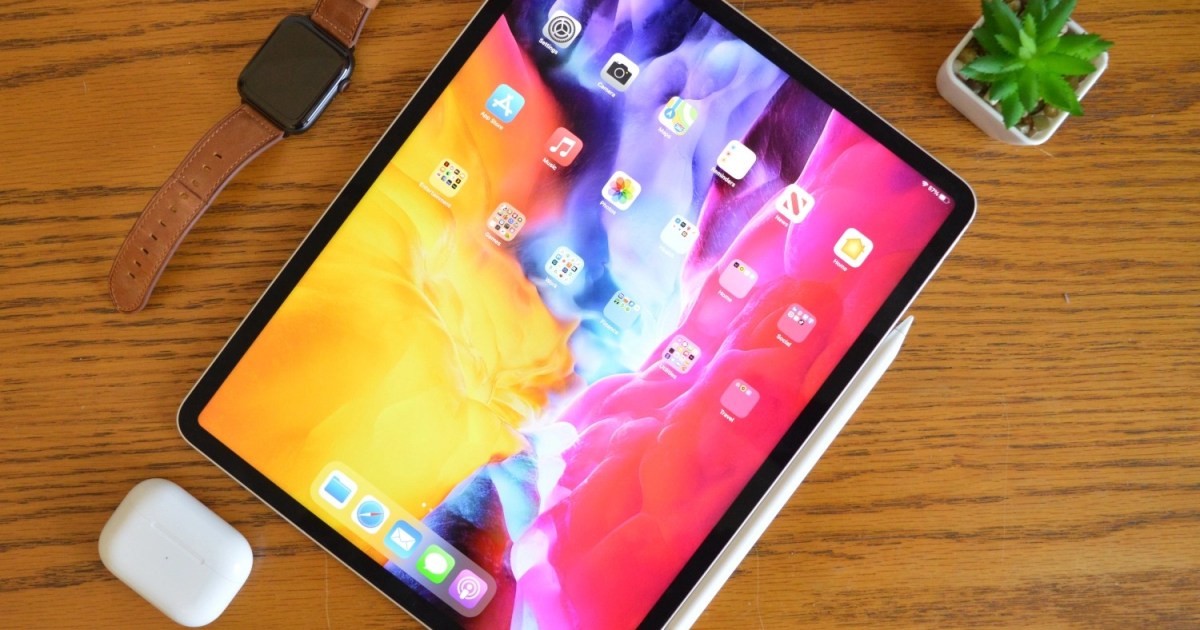 Apple may launch a giant 16-inch iPad late next year