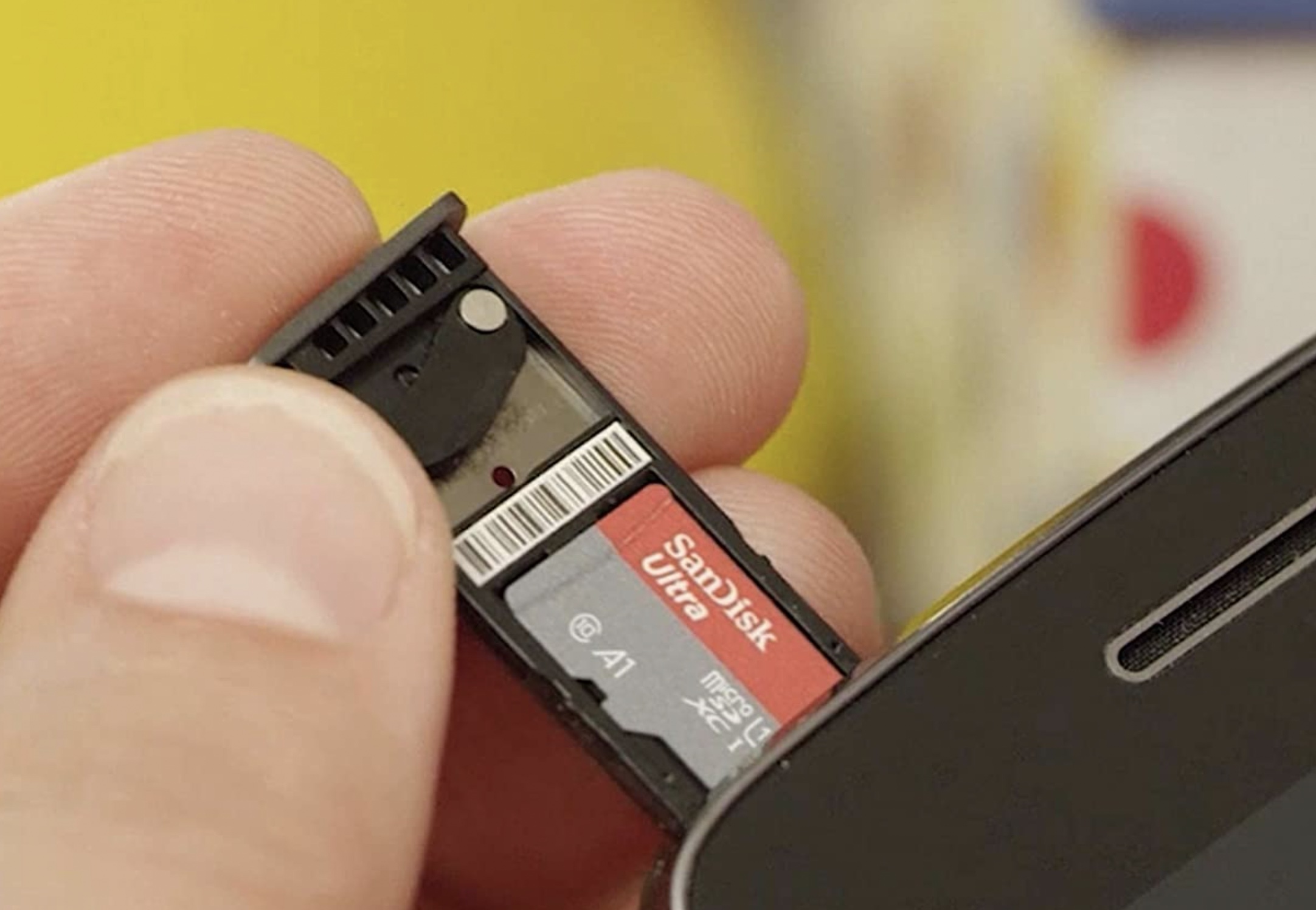 Nintendo Switch OLED + 1 TB microSD card SanDisk Ultra 