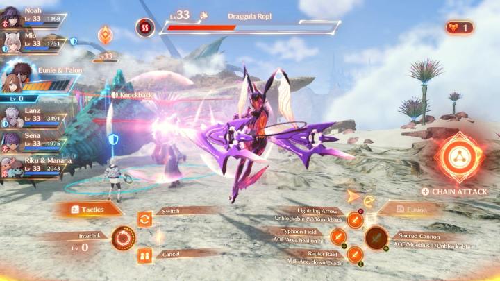 Characters fight a monster in Xenoblade Chronicles 3.
