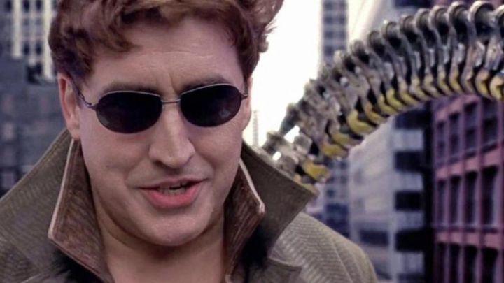 Doctor Octopus smiling while talking in Spider-Man 2.