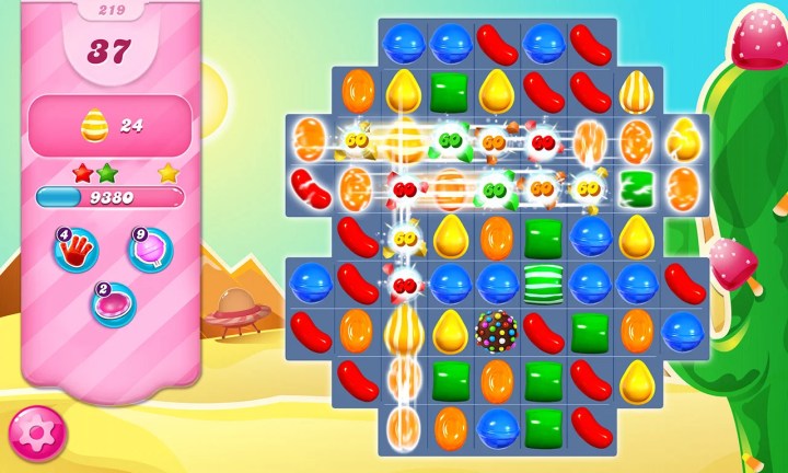 Candy Crush Saga being played on a web browser or tablet.