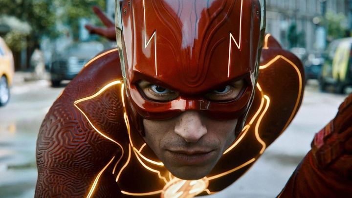 A close-up of The Flash running.