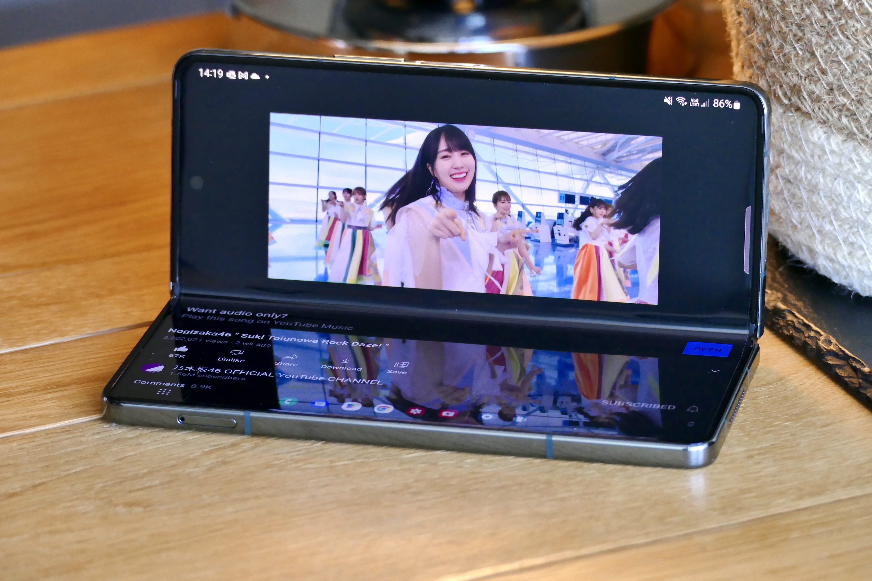 Video playing on the Galaxy Z Fold 4.