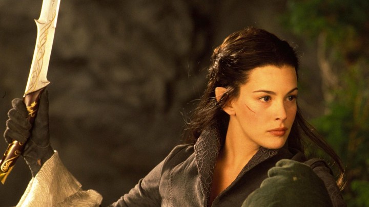 Liv Tyler como Arwen em O Senhor dos Anéis