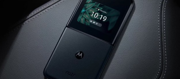 Official render of the Motorola Razr 2022.